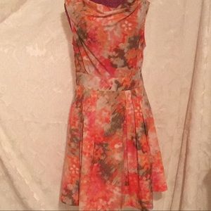 EUC Jessica Howard Peachy Floral Watercolor Dress